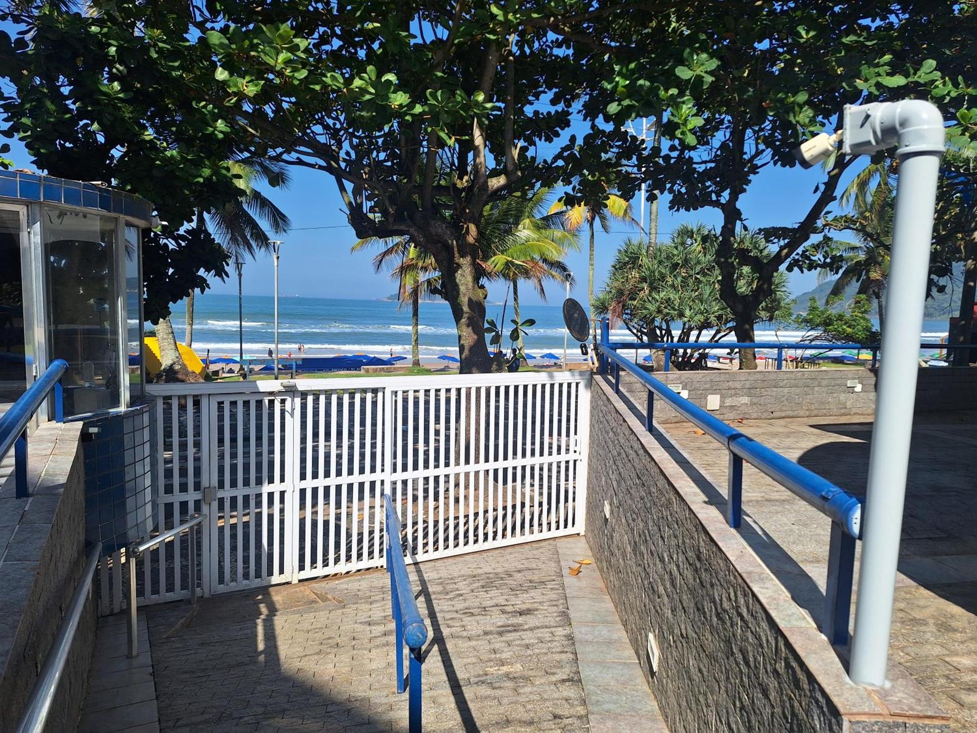 Duplex Pe Na Areia, Praia Do Tombo - Guaruja/Sp. Exterior photo
